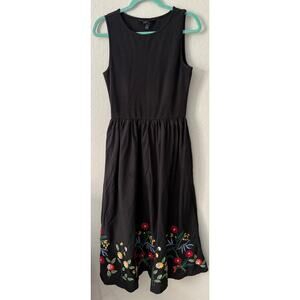 Nobody's Child Women's Black Embroidered Hem Mixed Media Midi Dress Size 8